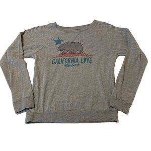 Billabong Billie Girls gray long sleeve shirt. Girls size large 14/16